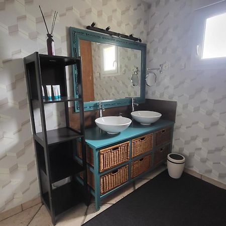 Le Coup De Foudre Bed and Breakfast Le Molay-Littry Exteriör bild