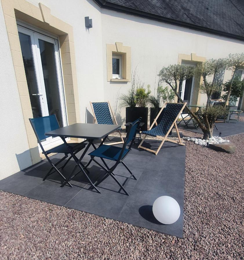 Le Coup De Foudre Bed and Breakfast Le Molay-Littry Exteriör bild