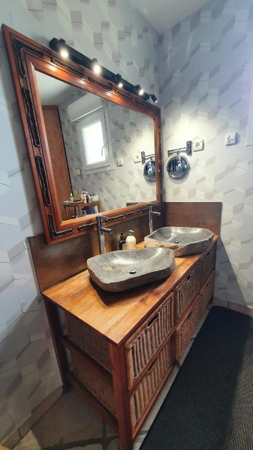 Le Coup De Foudre Bed and Breakfast Le Molay-Littry Exteriör bild